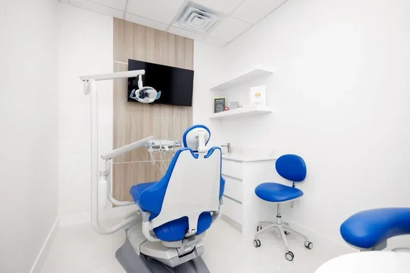 Modern treatment room at Ocean Vibe Dental in Fort Myers