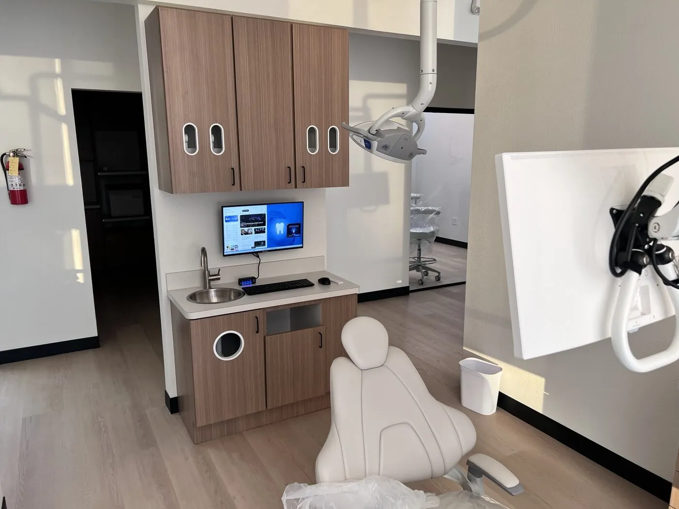 Koelker Dental operatory workstation